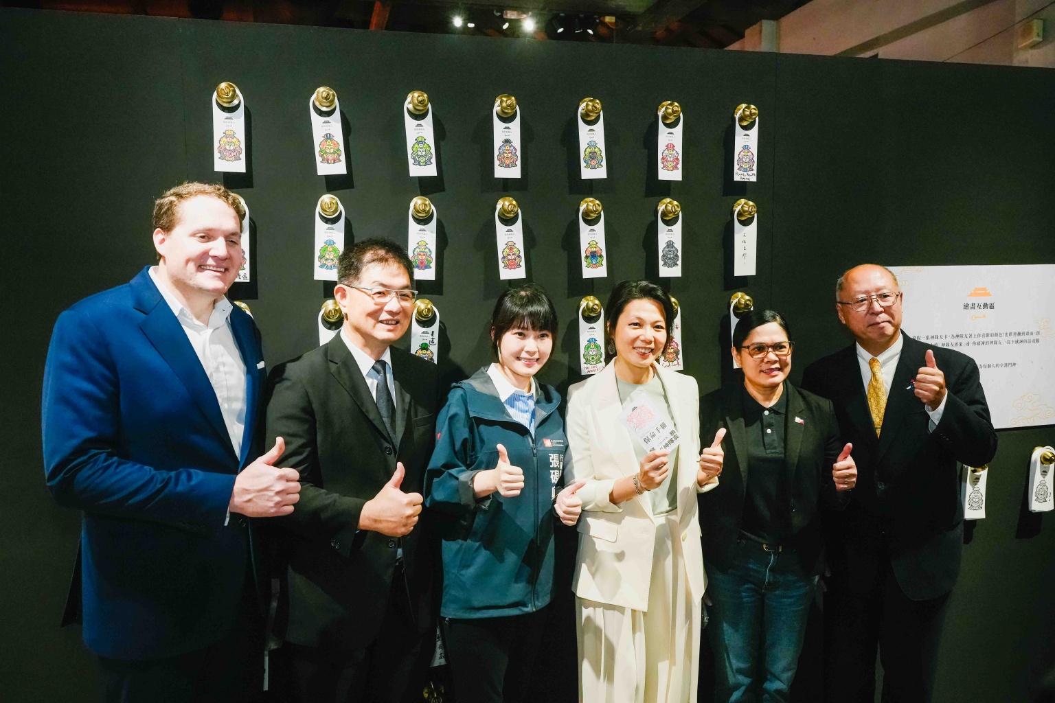 _DSC0901.jpg (430 KB)